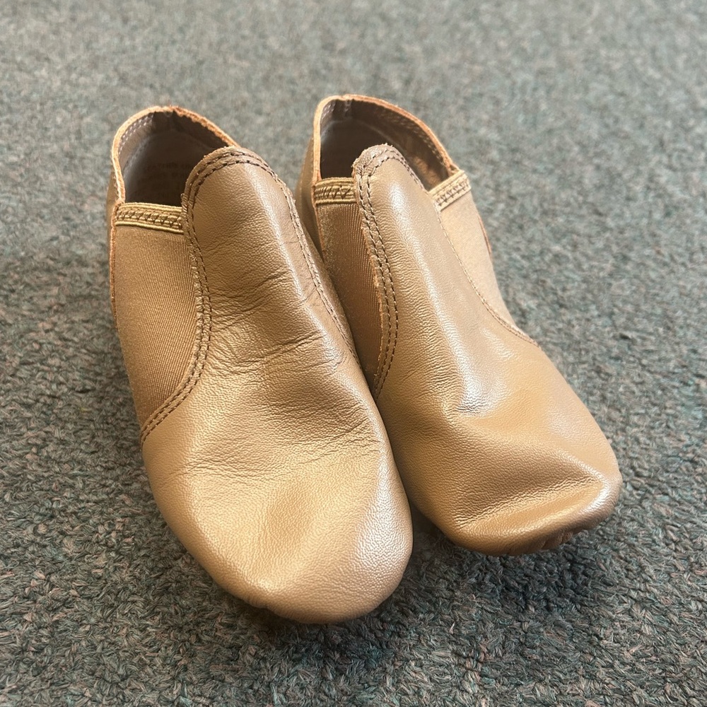 Capezio E-Series Jazz Shoes